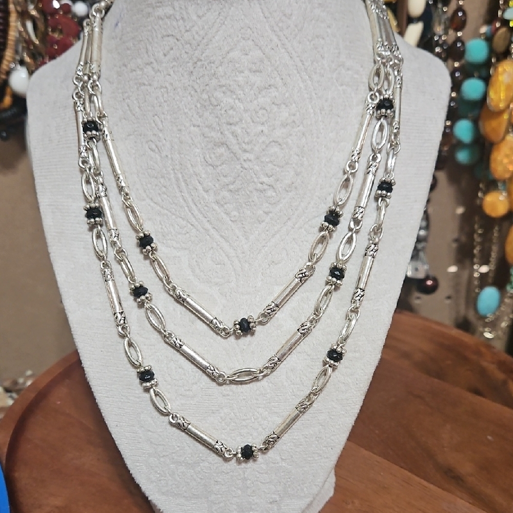 Avon Elegant Silvertone and Black Necklace